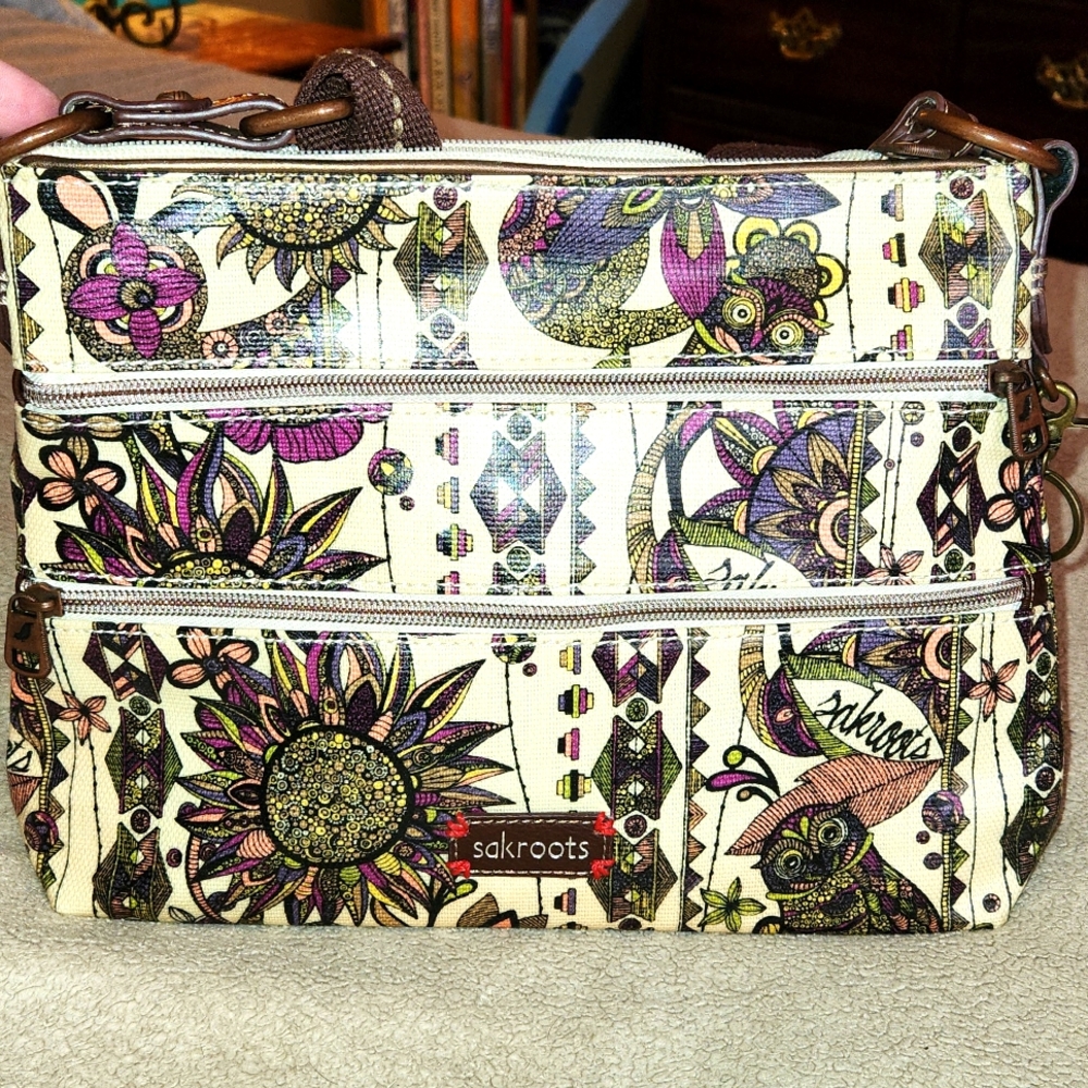SAKROOTS/THE SAK CROSSBODY (used one time!)